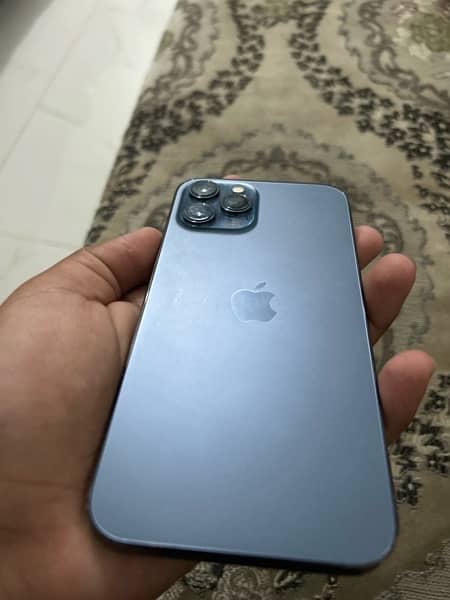 iphone 12 pro max blue 256 GB, 84 Health LLA non pta 5