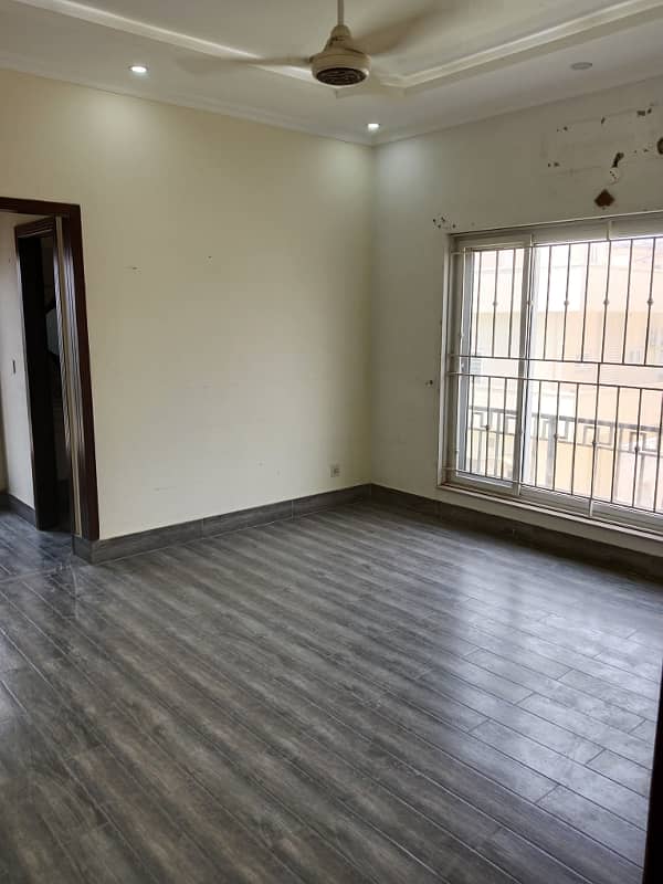 10 Marla Double Storey Corner House Available For Rent 25