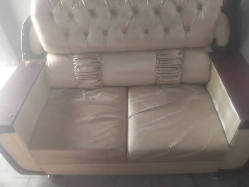 Sofa set with 1 2 3 seaters 4