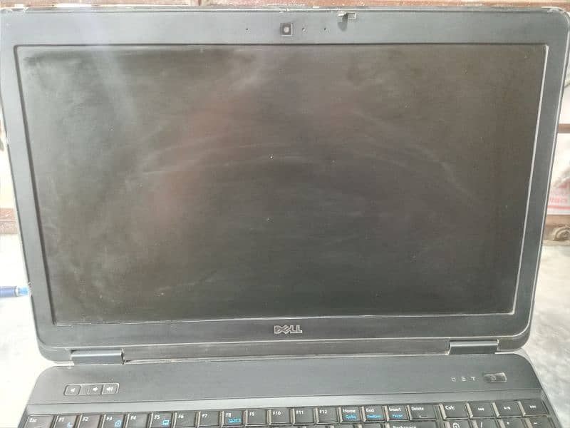 Dell laptop 3