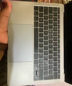 Macbook Pro 2017 -13’inch