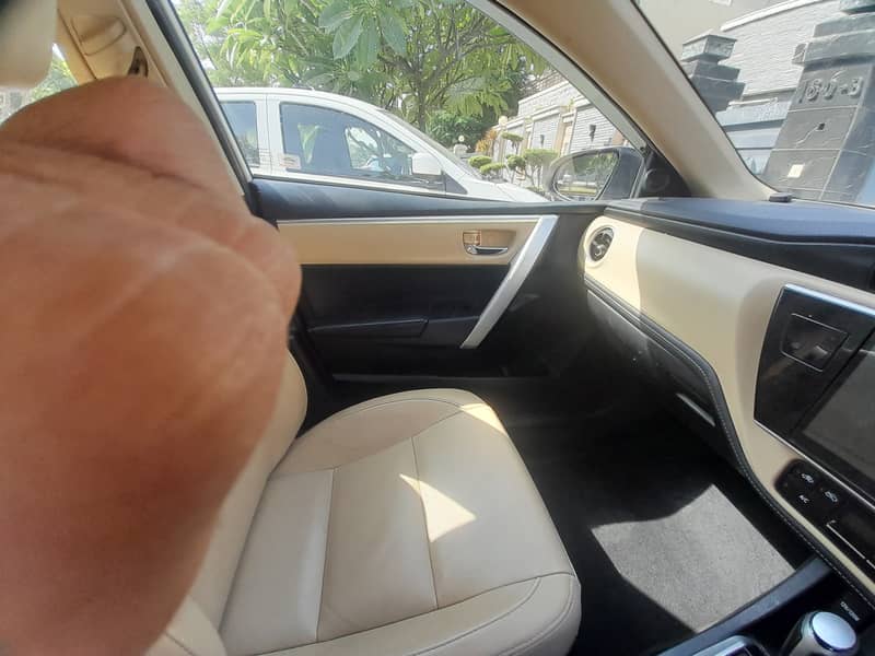 Toyota Altis Grande 2019-20 Grande, Malir Cantt, Urgent Sale. 6