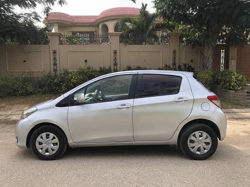 Toyota Vitz 2012 6