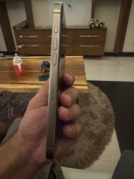 Iphone 15 pro max natural titanium non pta 256Gb 2