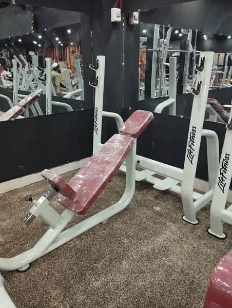 Gym equipments/gym/gym machines/benches/adjustable bench/homeuse gym 4