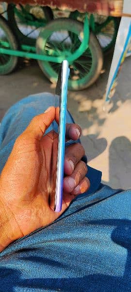 vivo1s 10by10 koi masla nahi 3gb 32momery 3