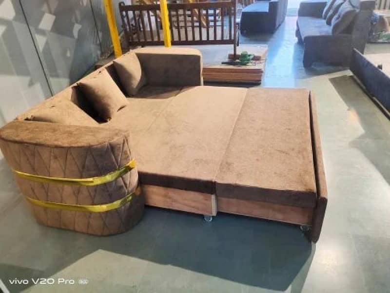 10/10 condition sofa come bed urgent sale delivery available all side 1