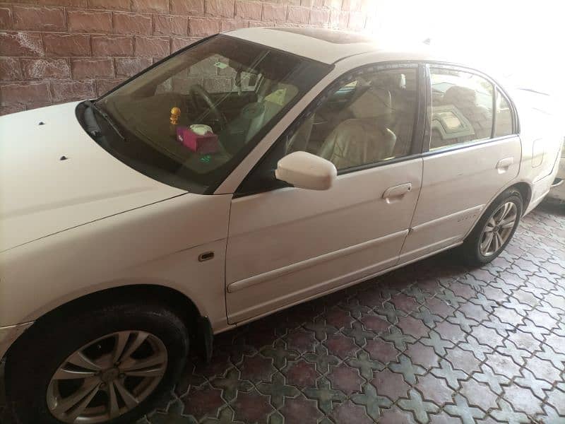 Honda Civic EXi 2004 3