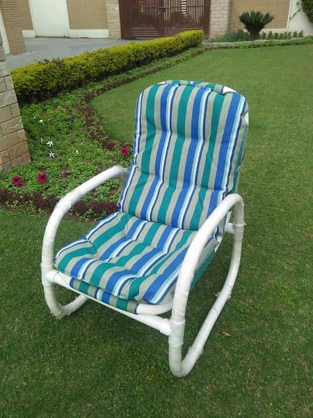 Anqa outdoor chairs(4 chairs+ table) 2