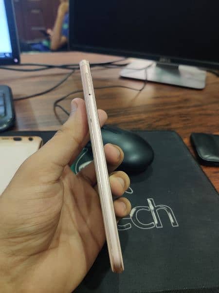 Huawei P20 lite Lush Condition 2