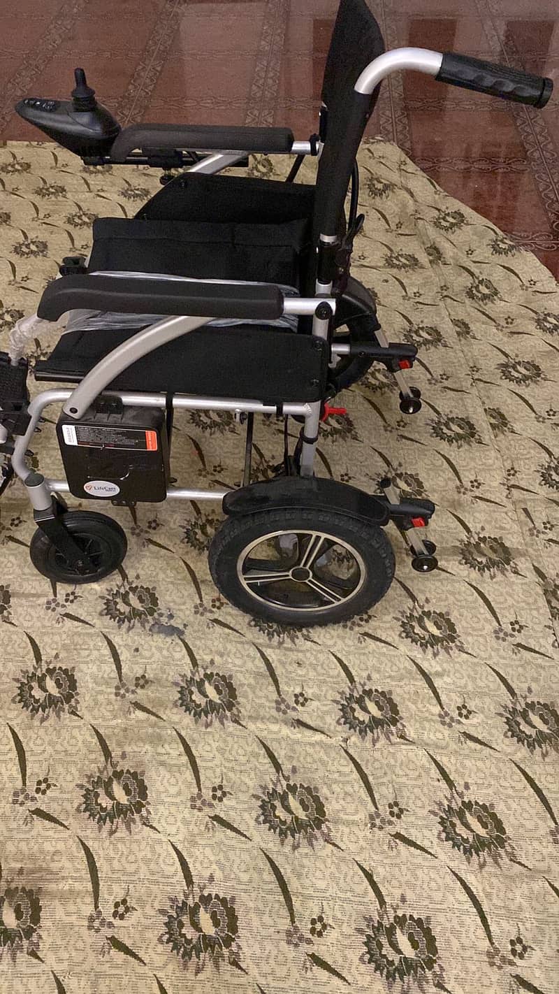 wheelchair /electric wheelchair/wheel chair automatic/ electric wheel 2