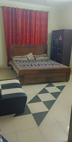 Furnished Portion , 5 Marla Upper Portion Available On Rent Nearby Emporium Mall