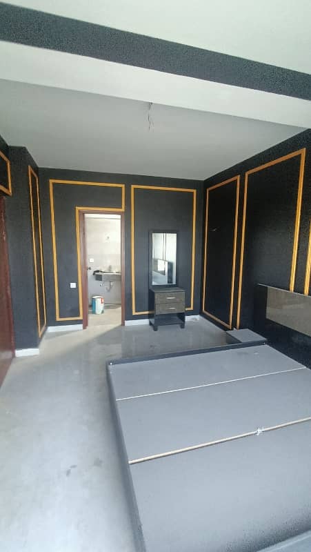 3 Bed DD Fully Renovated Flat Available For Sale In Gulistan E Jauhar 10