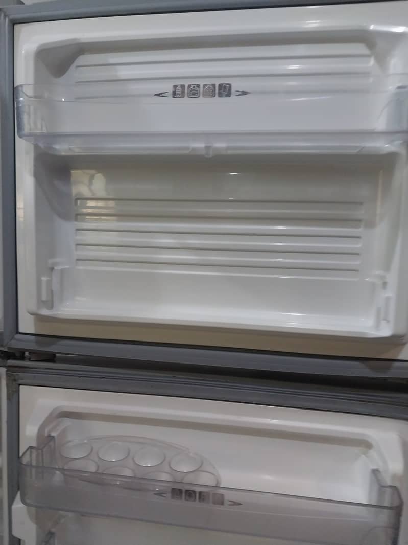 Refrigerator for sale 5