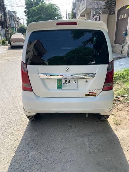 Suzuki Wagon R 2018 1