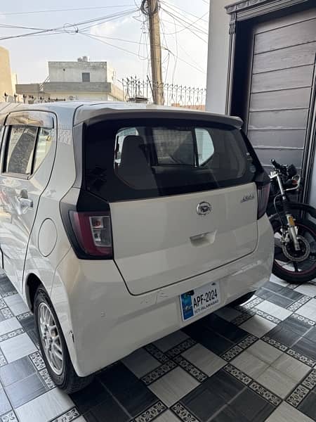 Daihatsu Mira 2020 6