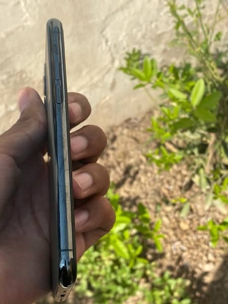 IPHONE 11pro 256gb non pta factory unlock 3