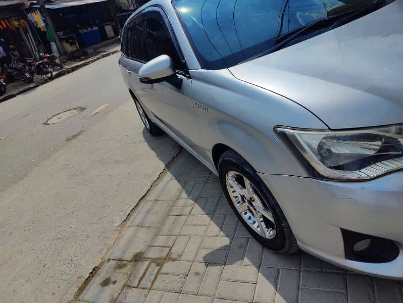 Toyota Fielder hybrid 5