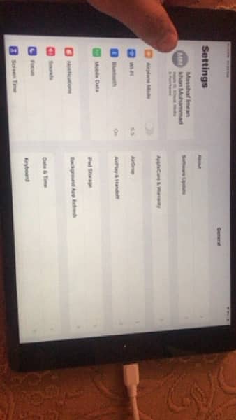 Apple IPad 7th generation cellular and Wi-Fi 6