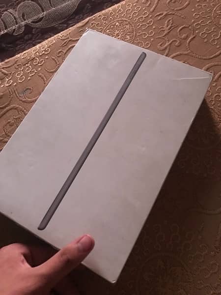 Apple IPad 7th generation cellular and Wi-Fi 7