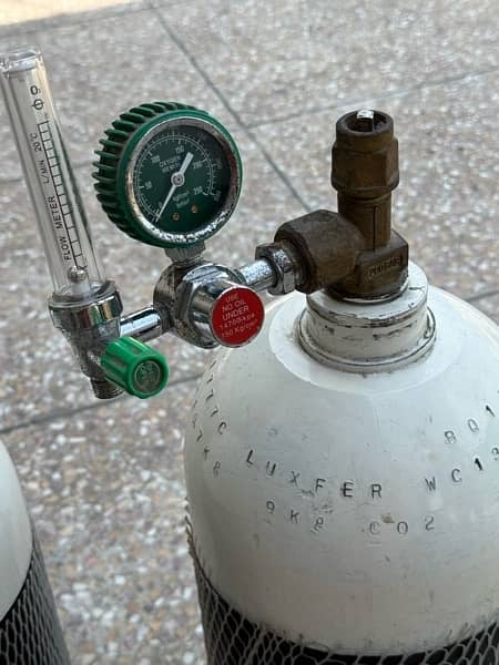 Oxygen Cylinder 2 2