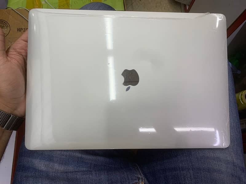 MacBook Pro 2017 15 inches 1