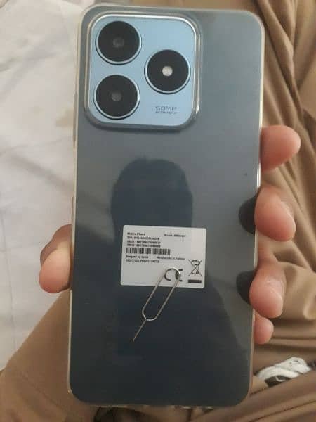 Realme C63 8/128 Android 14 1