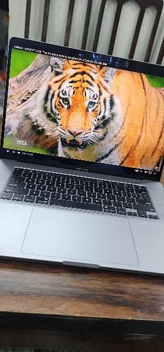 MacBook 2019 PRO 16