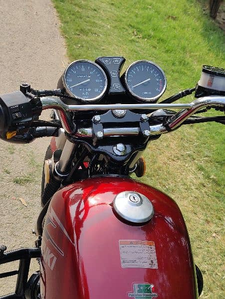 Suzuki GS-150 SE Low Milage New Condition 4