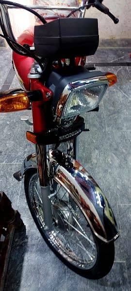 Honda CD-70 for sell 4