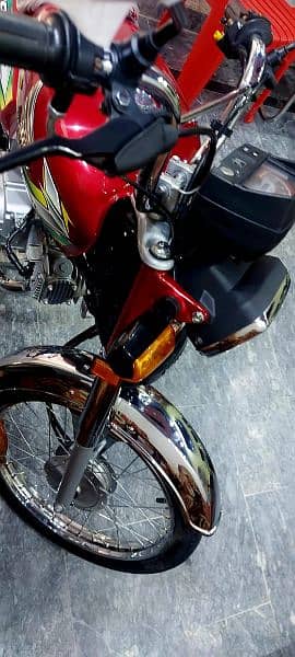 Honda CD-70 for sell 5