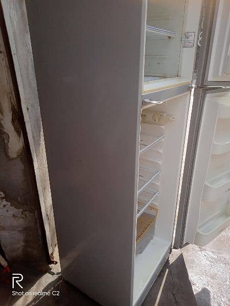 Dawlance Fridge for sale in reasonable price 1