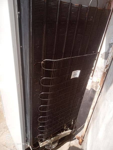 Dawlance Fridge for sale in reasonable price 3