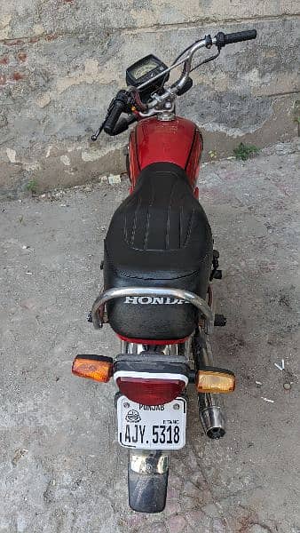 Honda CD70 1