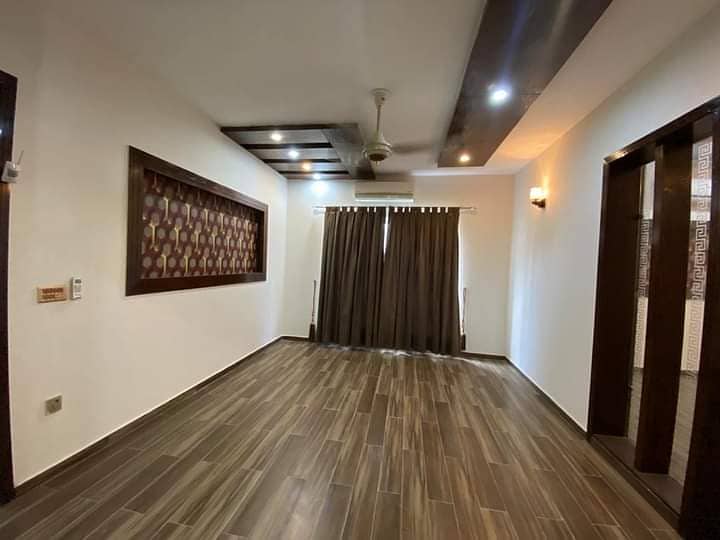 1 Kanal House For Rent in Bahria Town Lahore 1