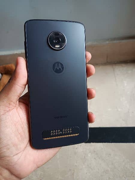 Moto Z4 Fresh PTA Approved 5