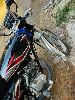 honda 125 Red colour condition is good