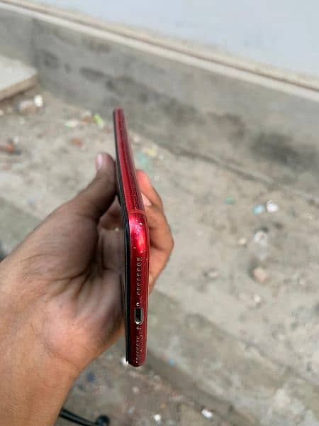 I phone 8 plus pta ok ha 64 10