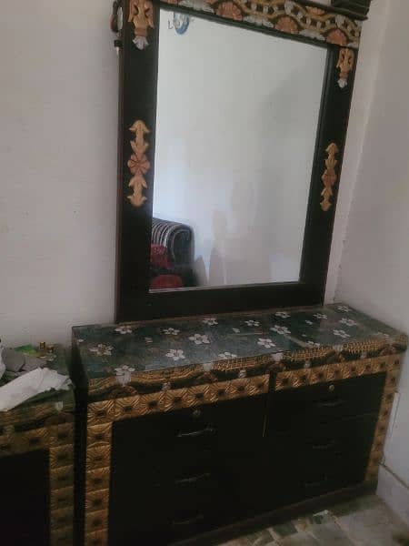 bed and dressing table 2