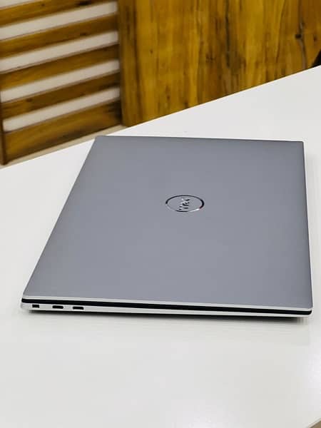 Dell Precision 5550 Touch4k i7-10thGen 32GbRam 512GbSSD 4GbNvidiaT1000 6