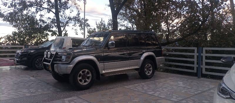 Mitsubishi Pajero 1993 1