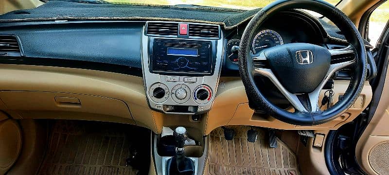 Honda City IVTEC 2018 17