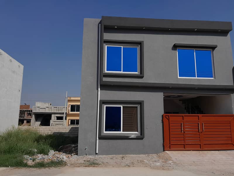 5 marla house for sale on very ideal location opp Askari 14 main gate 4