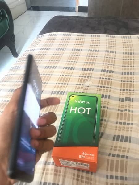 Infinix Hot 10 3