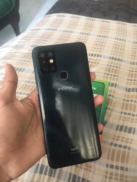 Infinix Hot 10 4