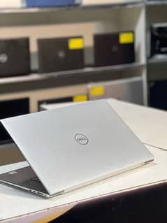 Dell XPS 17 9700 Core i7 10th Gen RTX 2060 at laptops collection