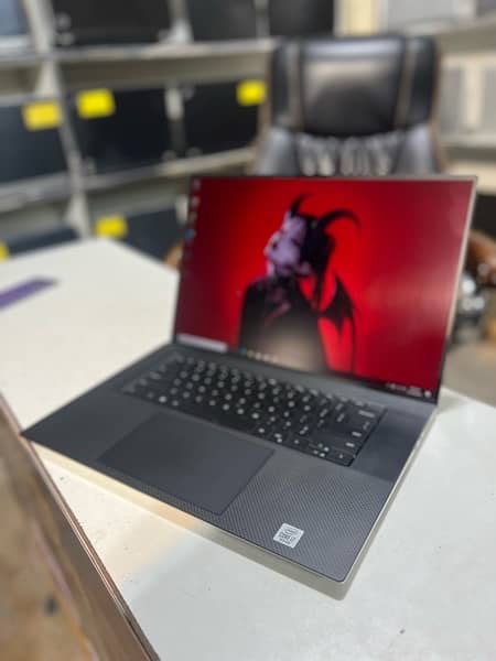 Dell XPS 17 9700 Core i7 10th Gen RTX 2060 at laptops collection 8