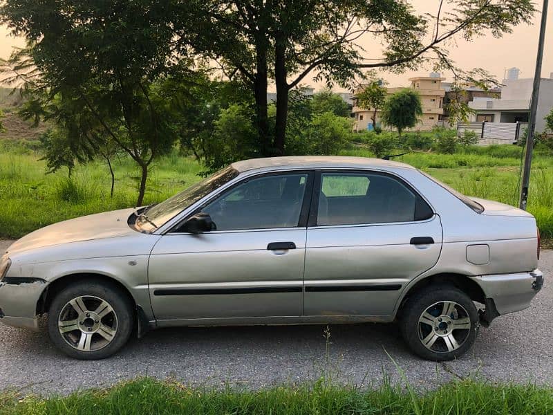 Suzuki Baleno 2002 1