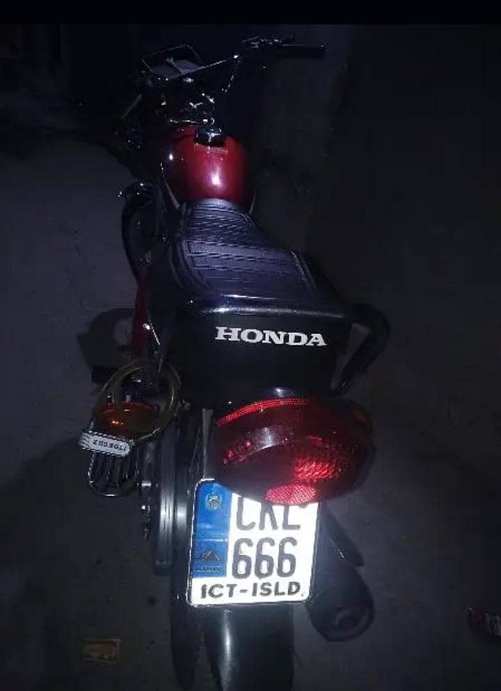 Honda CG 125 2023 4