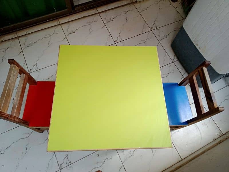 Colorful Wooden Kids Study Table with Two Chairs in Great Condition 2